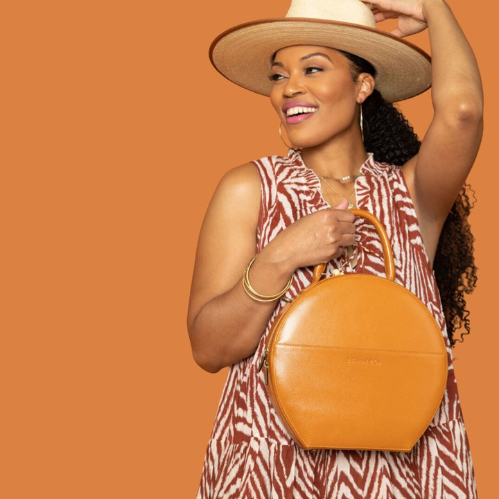 Bailey Circle Crossbody Bag - The Village Retail