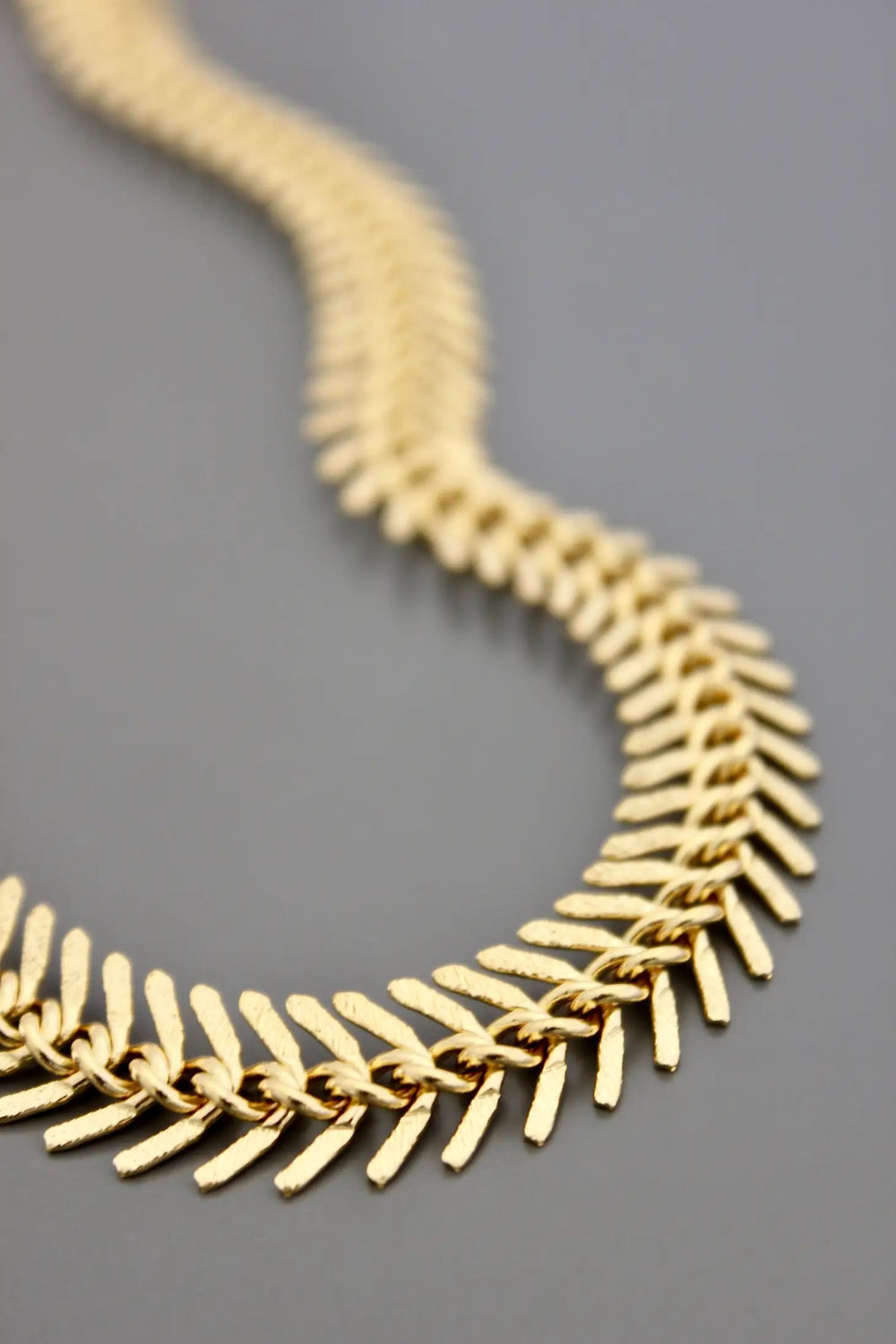 18 k Gold Chain Fish Bone Necklace - The Village Retail