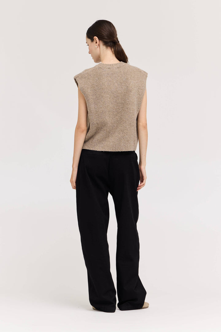 Basic Knit Vest