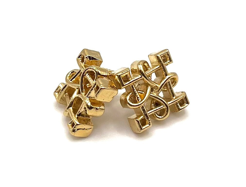 Ahnd Stud Earring (medium) - The Village Retail