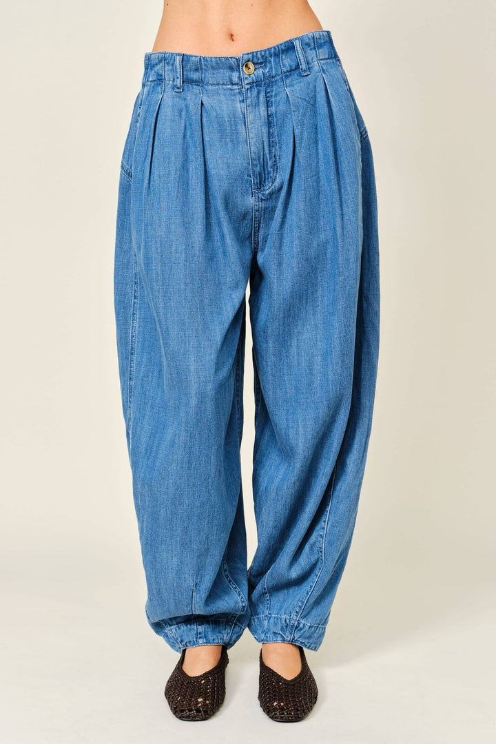 BALLOON DENIM PANTS - The Village Retail