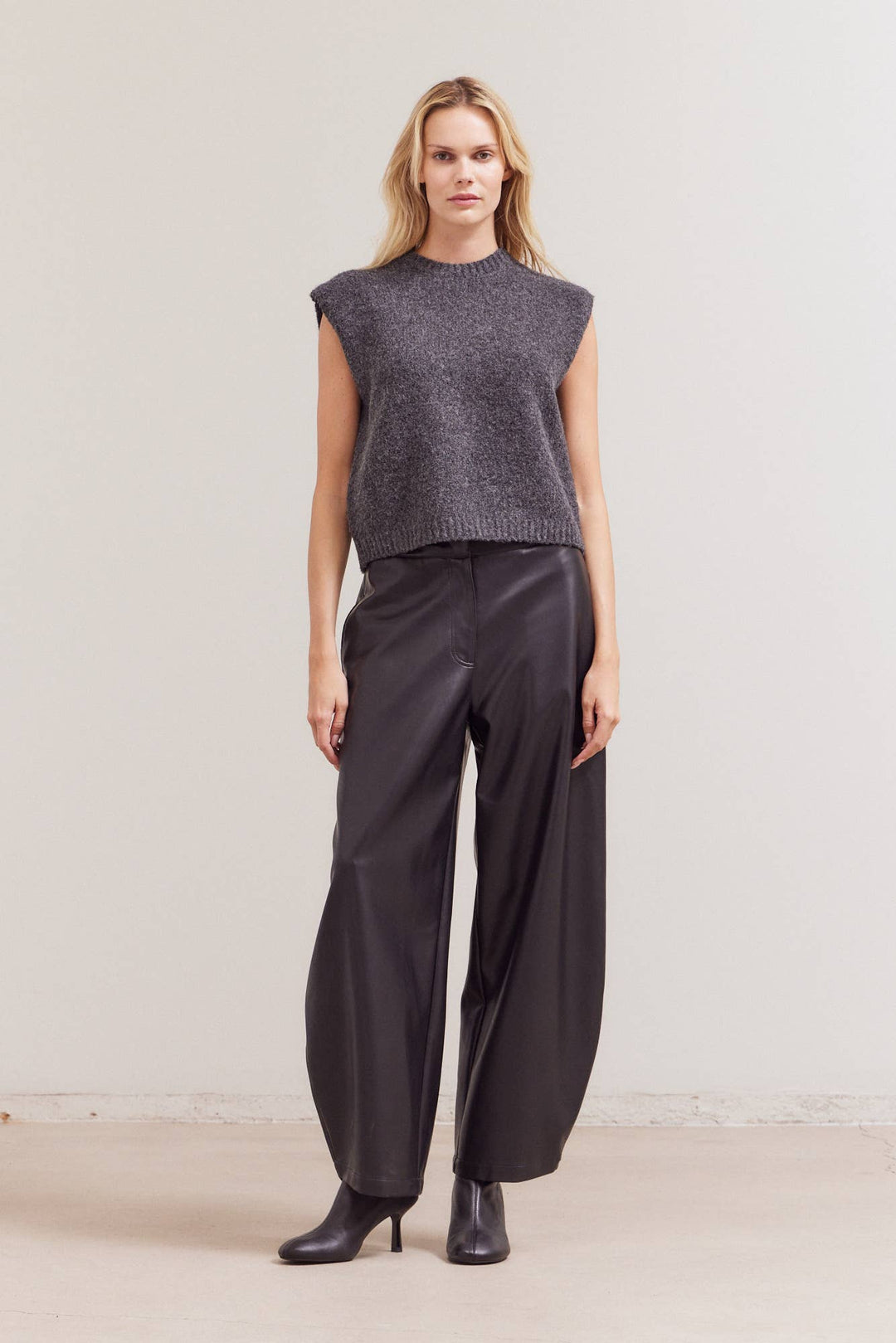 Basic Knit Vest - The Village Retail