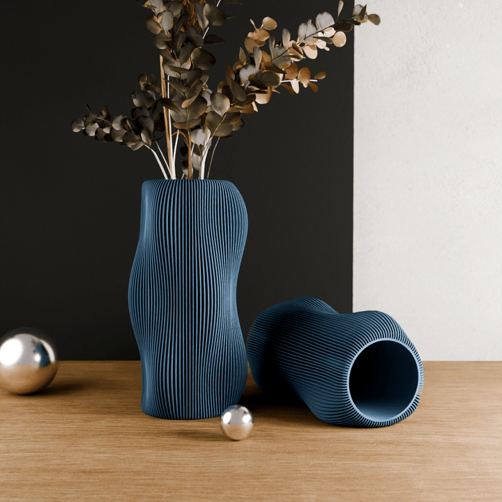 BUBBLY Vase | Modernized Pottery - The Village Retail