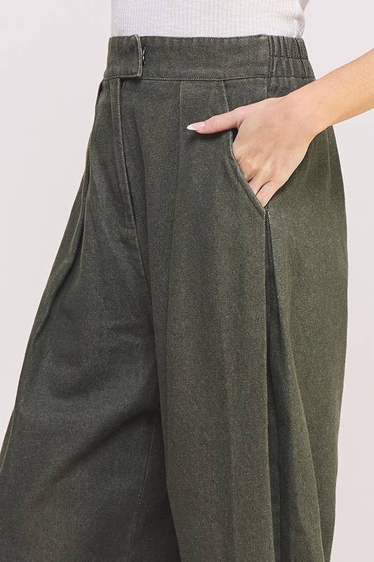 HIGH WAIST PLEATED BAGGY ANKLE LENGTH TROUSERS - The Village Retail