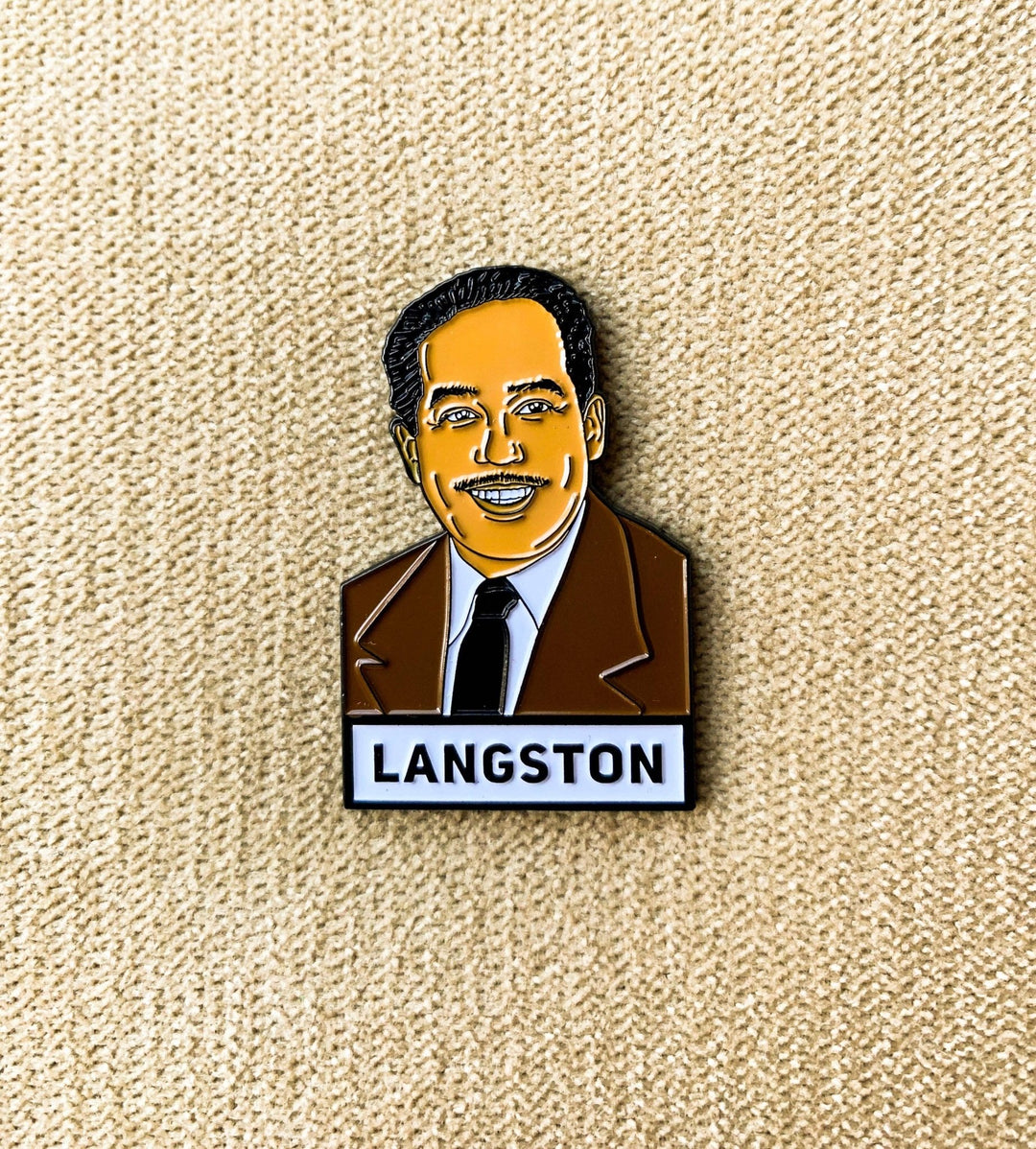 Langston Lapel Pin - The Village Retail