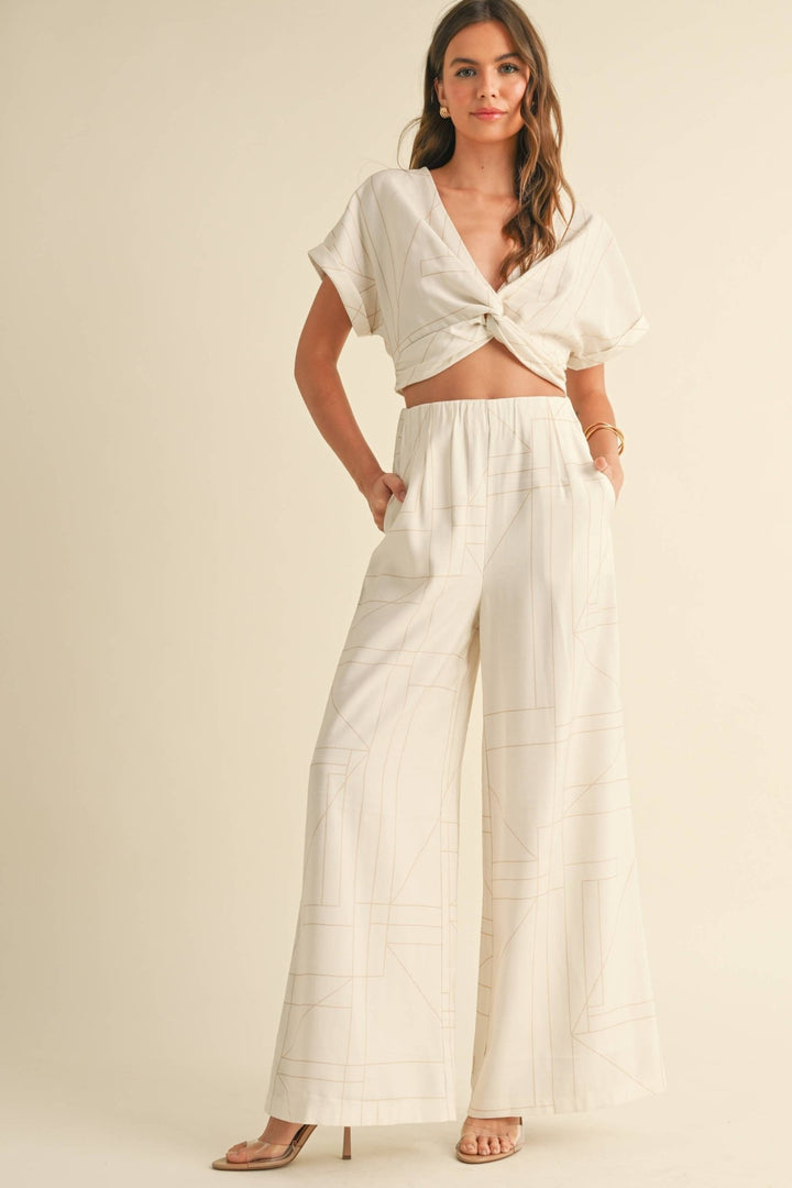 MULTI GRID PATTERN KNT FRONT TOP - The Village Retail