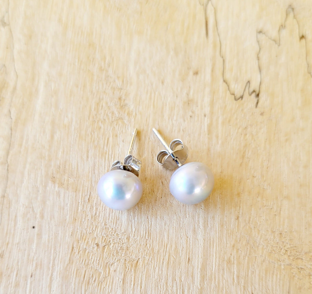 Pearl Post Earrings - The Village Retail