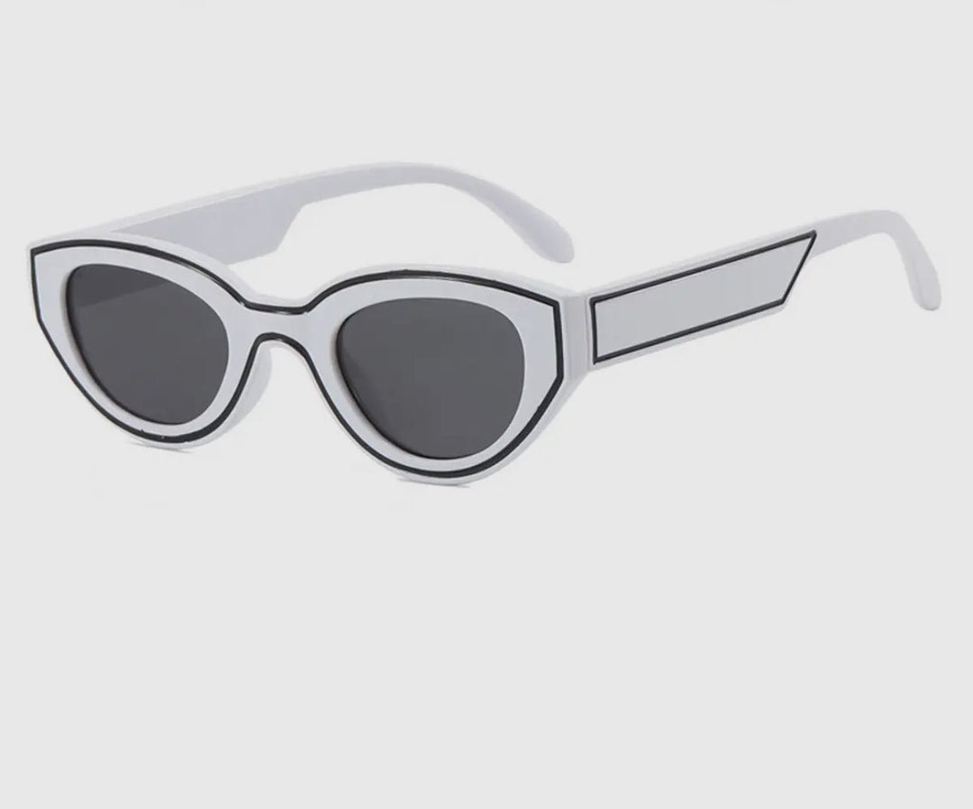 Retro Cat Eye Unisex Sunglasses - The Village Retail
