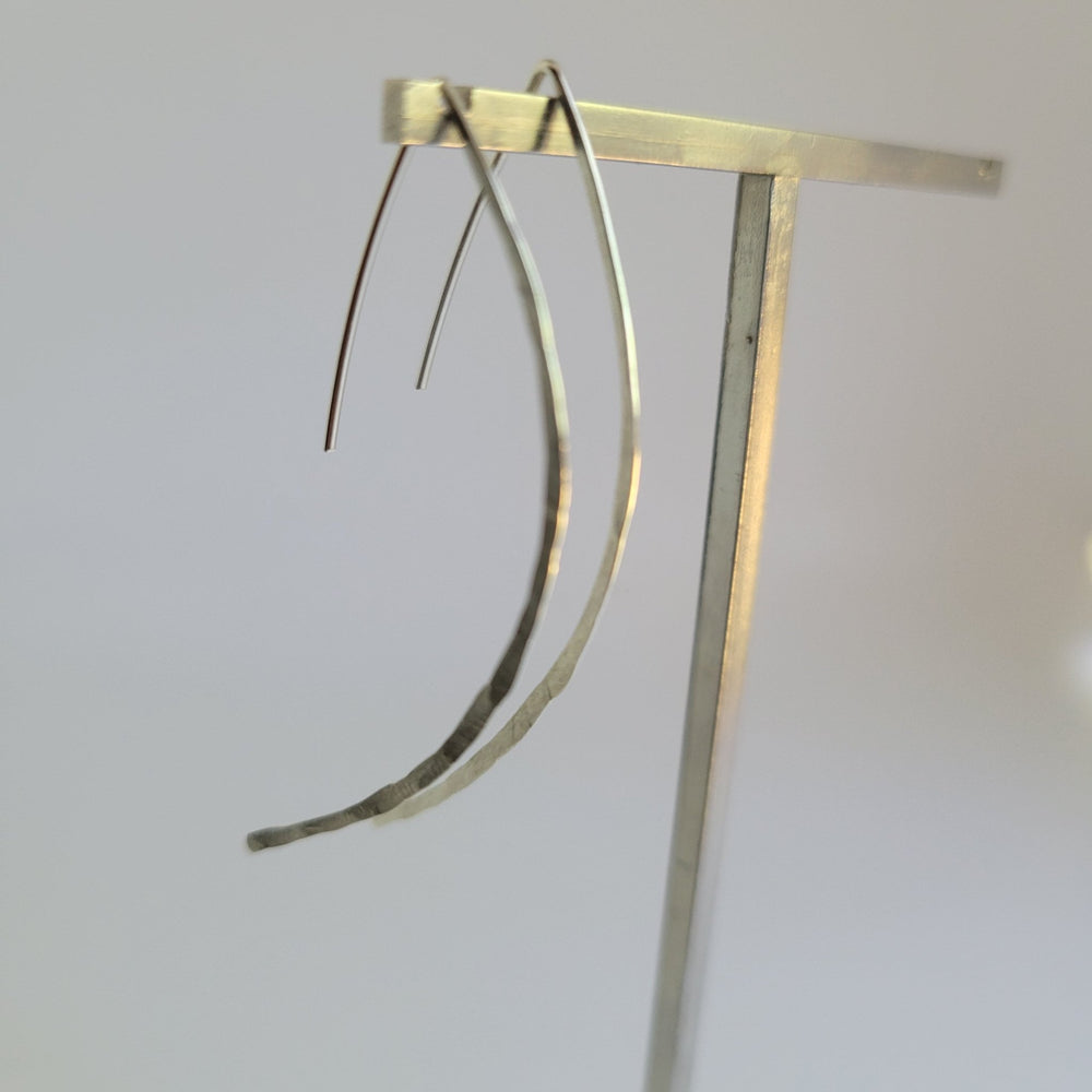 Sterling Hammered Arc - The Village Retail